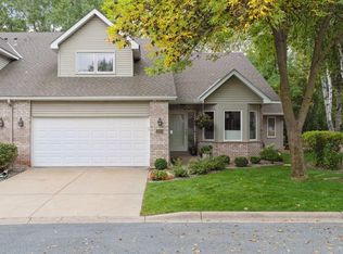 5944 Bren Cir, Minnetonka, MN 55343