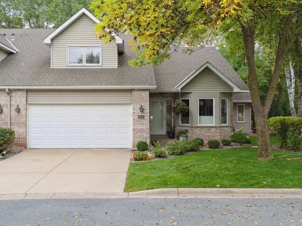 5944 Bren Cir, Minnetonka, MN 55343