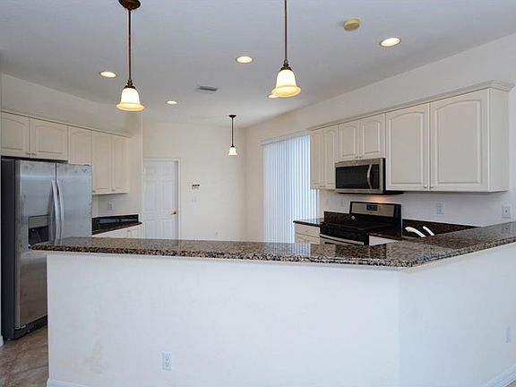 4th image of 242 Padova Way