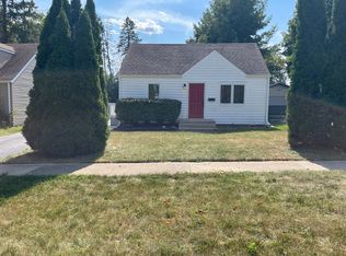 139 Pearl St, Cary, IL 60013