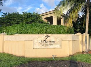 2544 Centergate Dr APT 308, Hollywood, FL 33025
