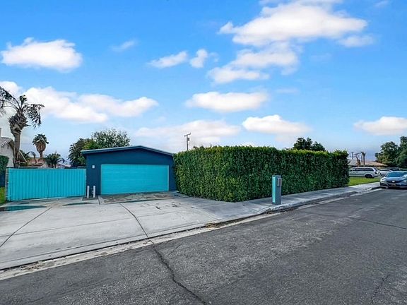 4th image of 69355 McCallum Way