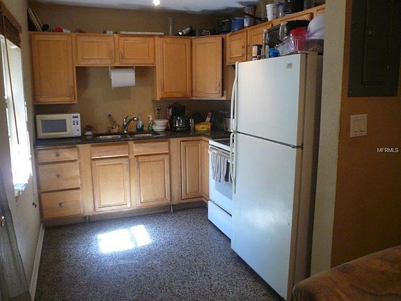 5th image of 5322 Hermosa St