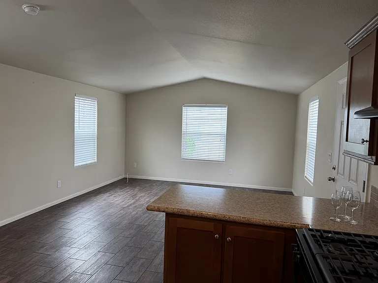 296 N Hope Ave #51 — Photo 5