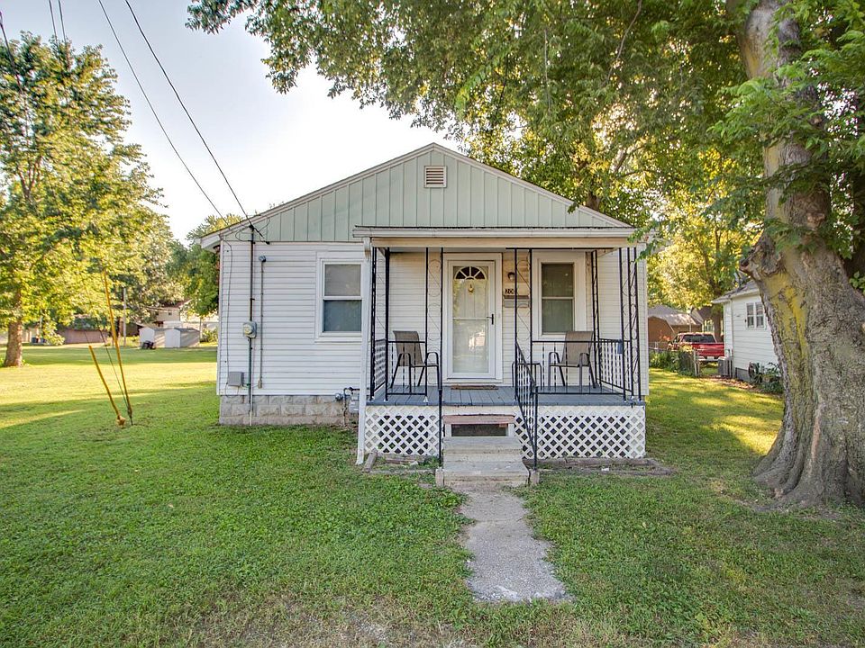 1st image of 200 Lakeside Ave