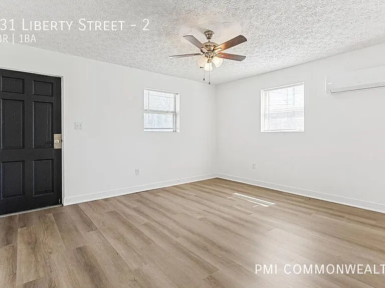 831 Liberty St #2 — Photo 10