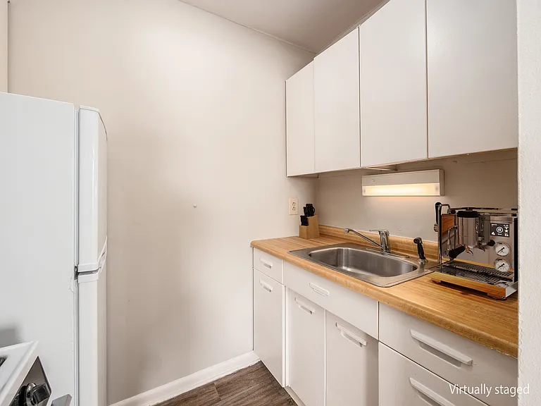 1450 King Avenue — Photo 6