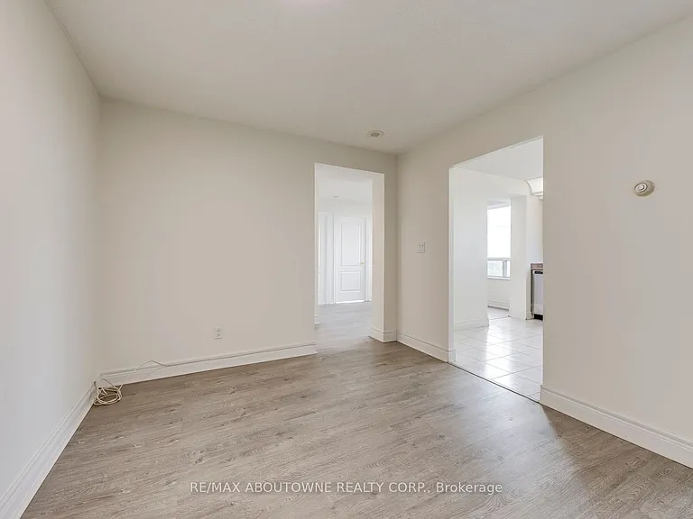 5418 Yonge St #1805 — Photo 13
