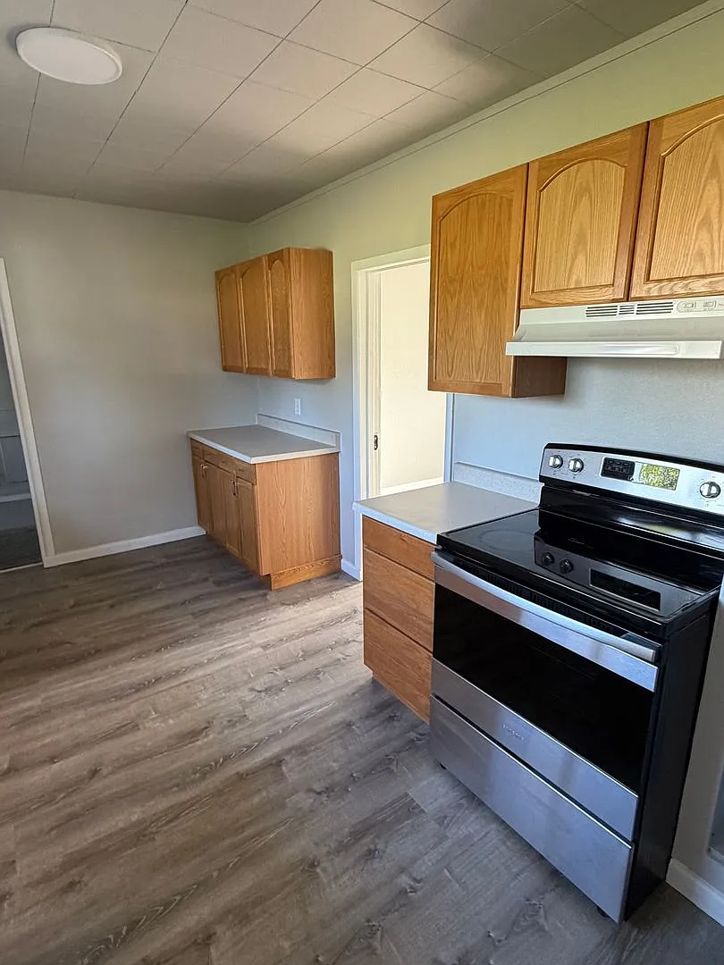 3-bedroom 1 bath home — Photo 3