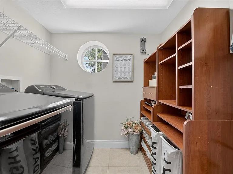 5536 Luminar Pointe Ln — Photo 48