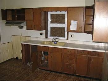 5th image of 57 Bourassa St