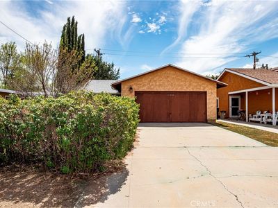 14306 Boxtree St, Lake Hughes, CA, 93532