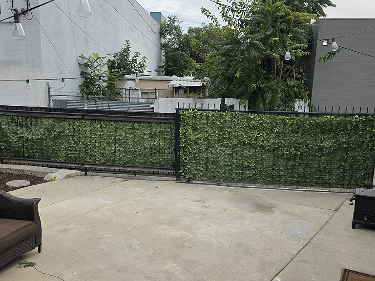1008 N Orchard Dr — Photo 7