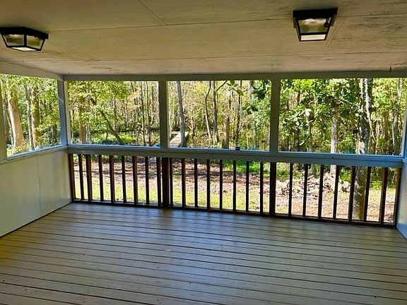 3rd image of 4017 Shady Creek Ln