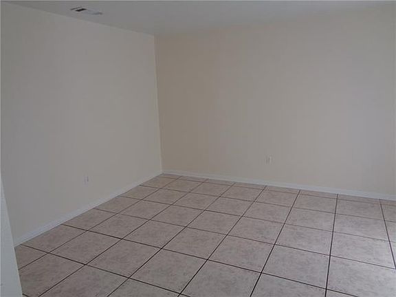 5th image of 3145 Primwood Dr