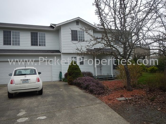 1st image of 2511 Hoover Ave SE