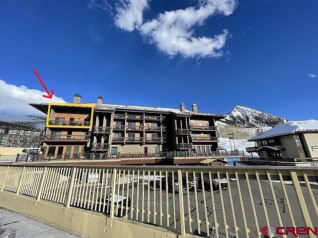 Building Photo 3