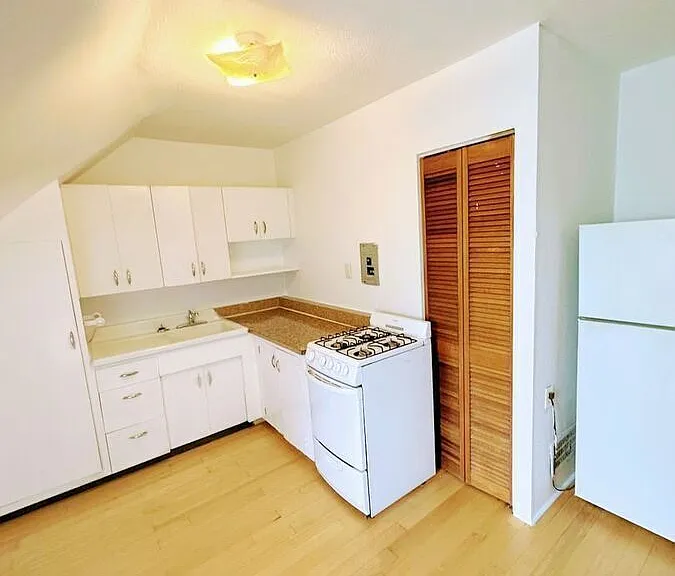 4915 Wynnefield Ave #3B — Photo 12