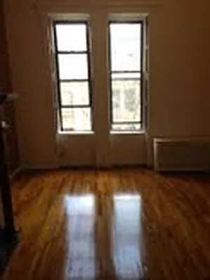 Rented by Elinor Taasa, LREB | media 40