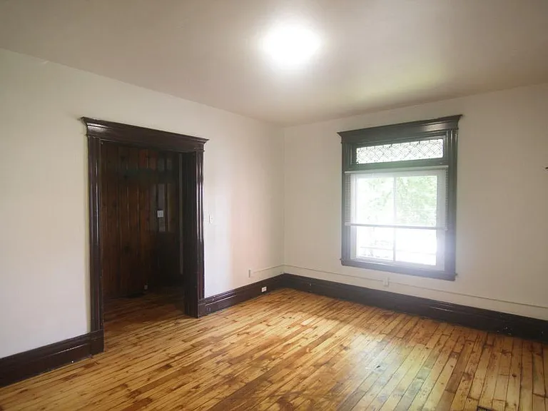 424 Franklin Ave #1 — Photo 8