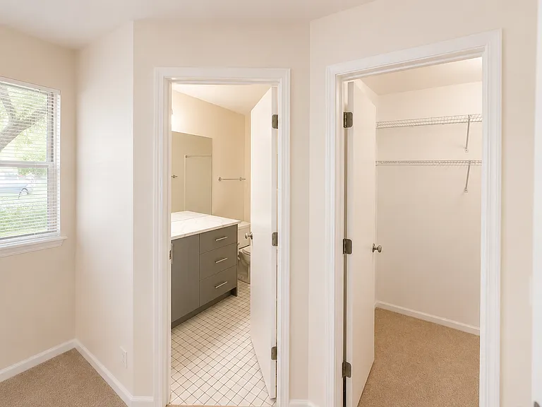 2400 Mallow Ct #Z1 — Photo 16