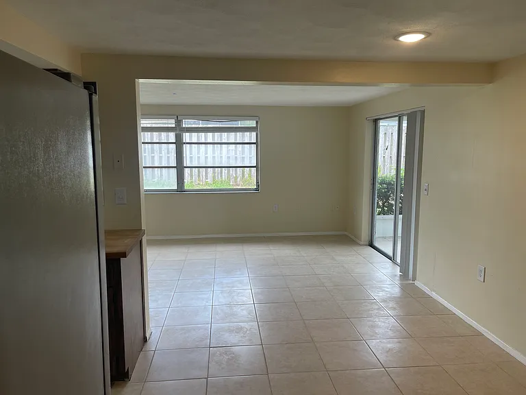5701 Moog Rd — Photo 12