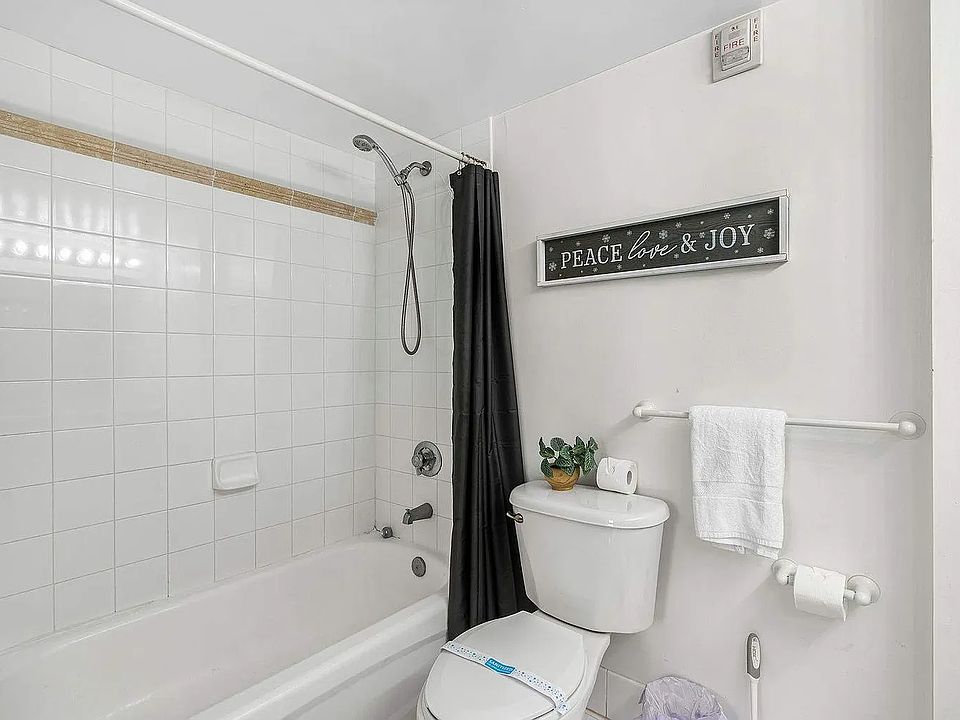 1st image of 1200 Brickell Bay Dr #200
