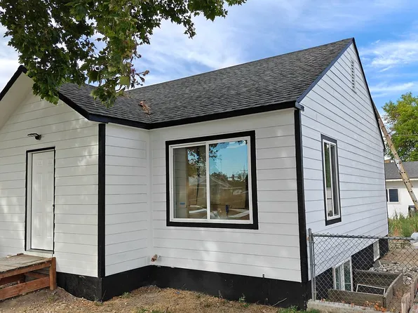 115 N 8th Ave, Pasco, WA 99301