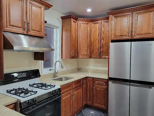 Rented by All Boro Cash Realty LLC | media 7