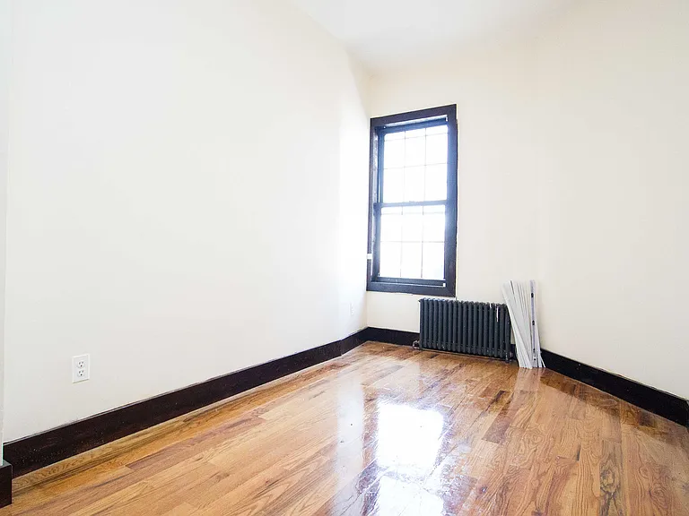 242 Central Ave #2L — Photo 9