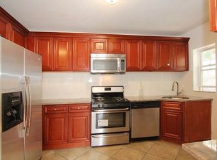 70 Fairview Ave, Jersey City, NJ 07304