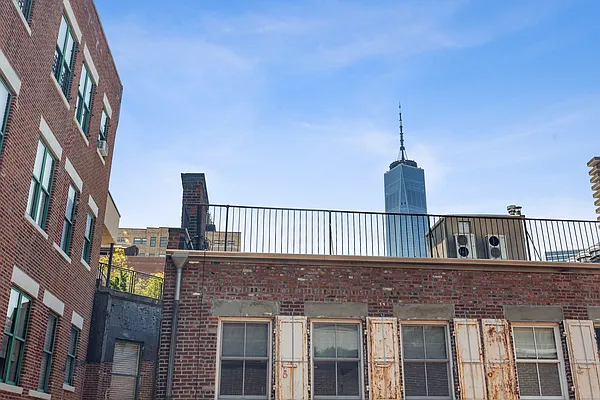 Sold by Corcoran | media 47