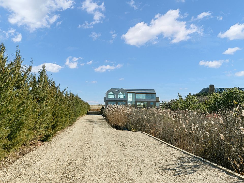 1st image of 2128 Montauk Hwy