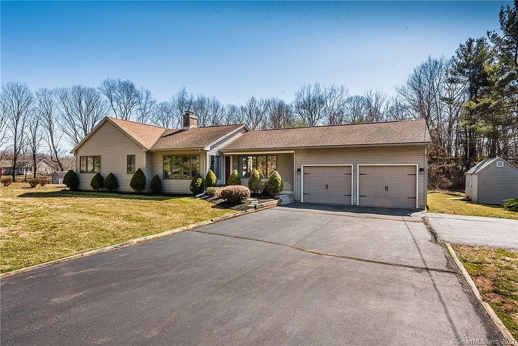 822 Norton Rd Berlin Ct 06037 Mls 170380943 Zillow