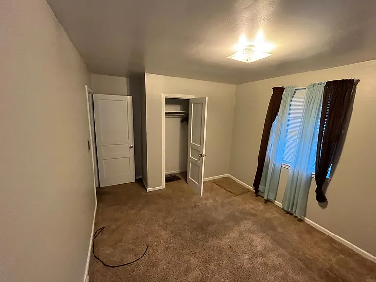 920 Marilyn Rd — Photo 14