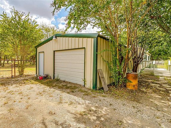 2nd image of 11216 Everest Dr