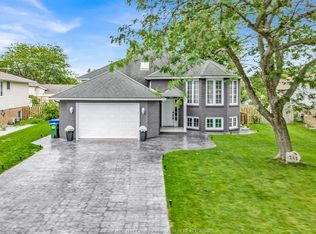 242 George Cres, Windsor, ON N8L0L8