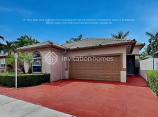 16110 SW 69th Ter, Miami, FL 33193