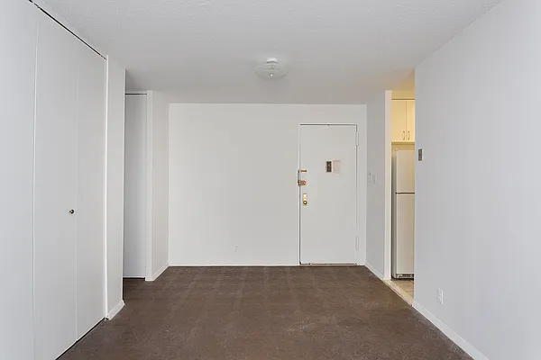 Sold by Keller Williams Realty Landmark | media 26