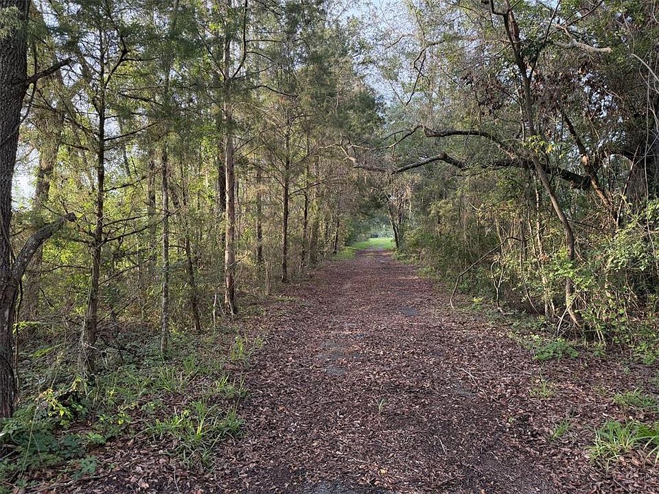 2nd image of 17620 NE 77TH LANE LOT 1