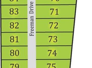 1772 Freeman Dr #70, Neenah, WI 54956