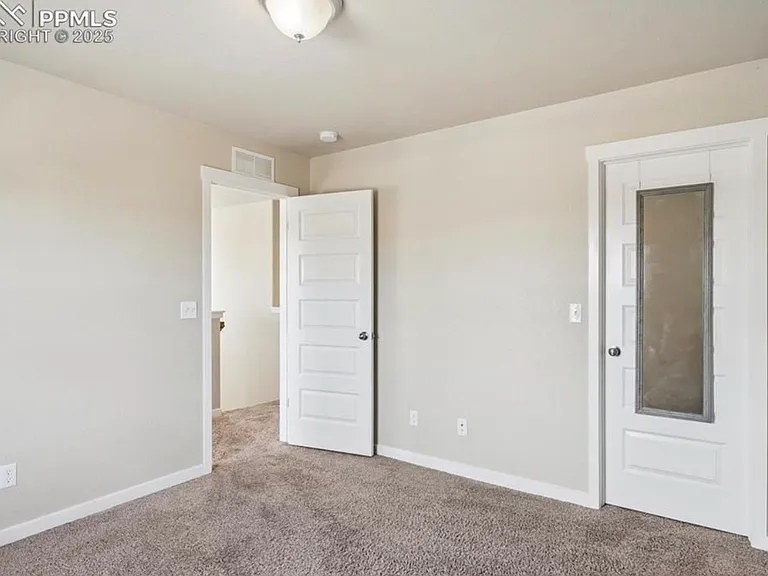2515 Dorset Dr — Photo 8