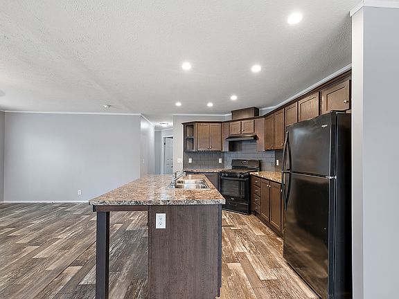 4th image of 33 Claroma St #47CMT
