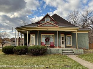 617 N Cochran Ave, Charlotte, MI 48813