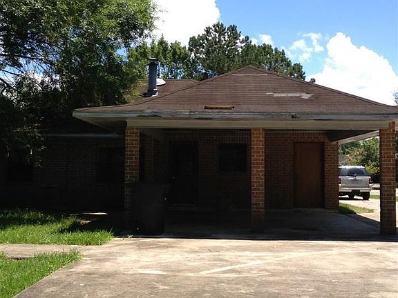 2nd image of 14841 Bluff Creek Dr
