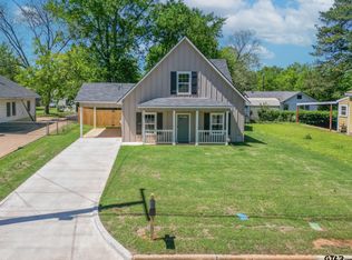 233 S Harrison St, Longview, TX 75601