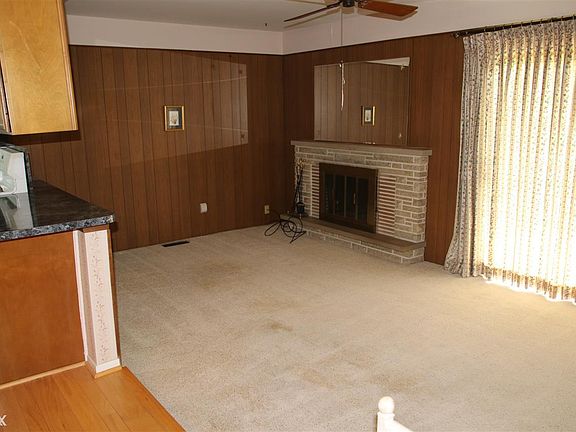 4th image of 2606 Antonia Ln