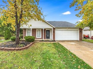 7823 Whitaker Farms Ln, Indianapolis, IN 46237