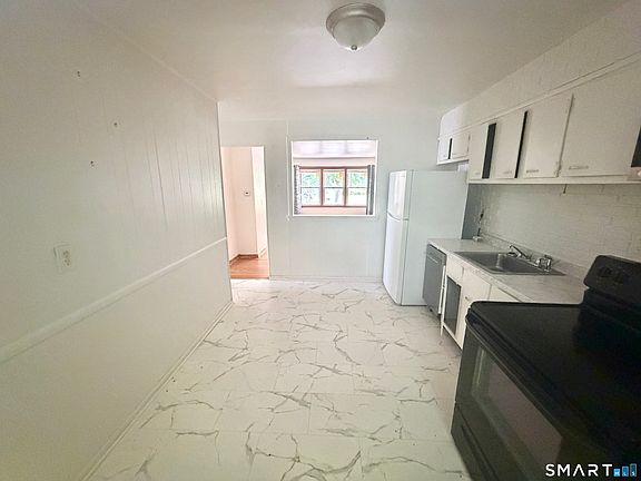 4th image of 69 Oak Ridge Drive #51