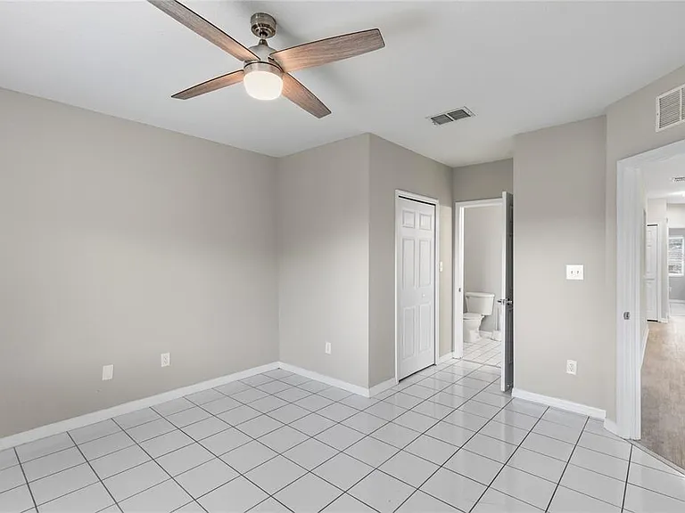 522 Villa Del Sol Cir #201 — Photo 11